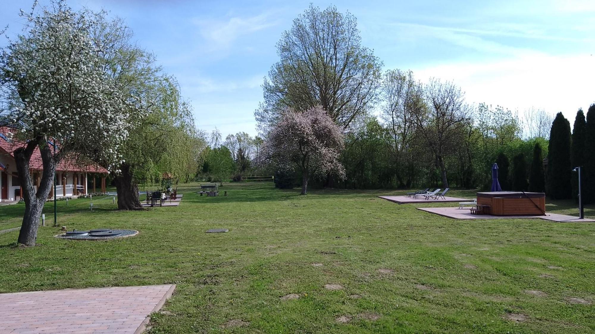 Almafás Vendégház Őrség Kerkakutas Exterior foto
